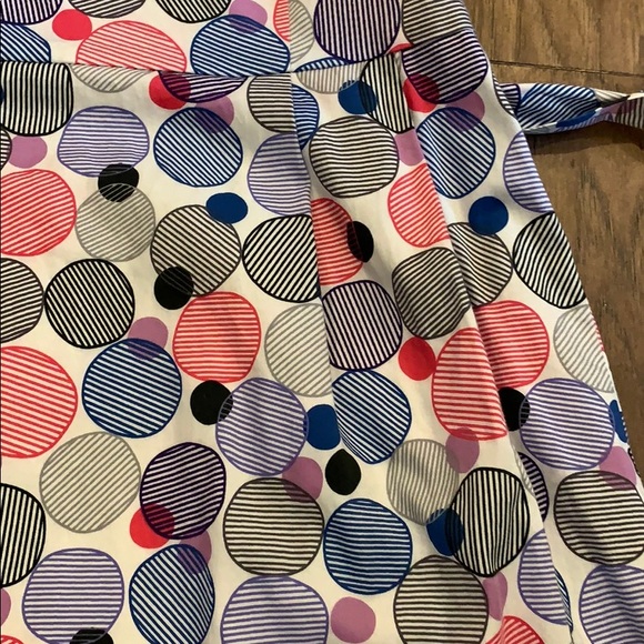 Dress - Picture 9 of 9